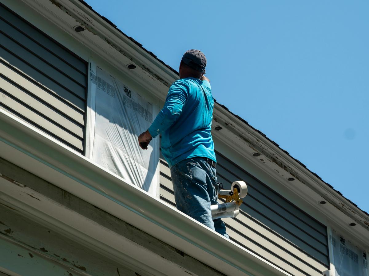 Exterior prep & repaint